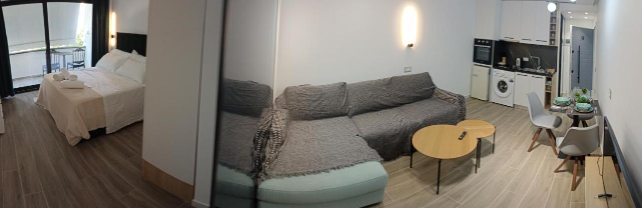 Deluxe Apartment Bllok Tirana Exteriör bild