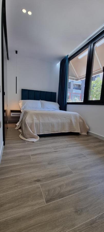 Deluxe Apartment Bllok Tirana Exteriör bild